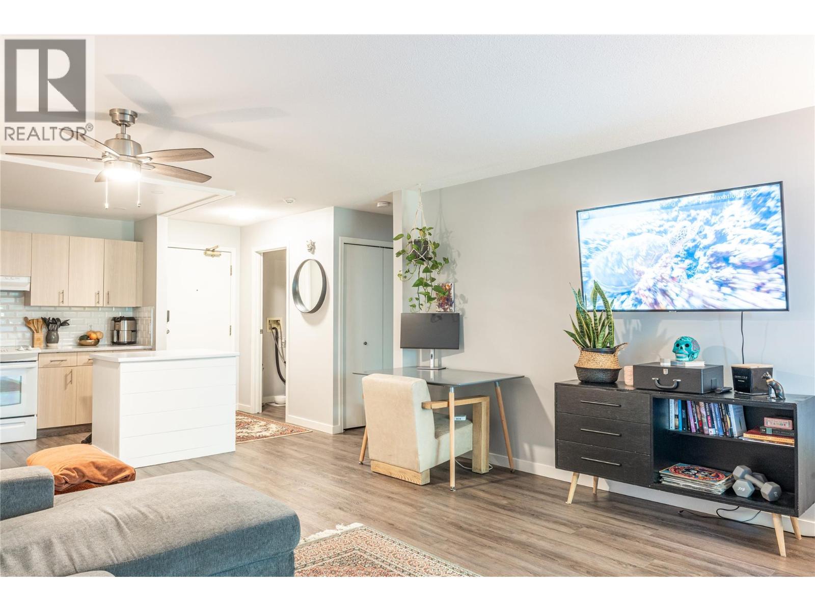 Picture for Unit #304, 240 Hollywood  RoadN