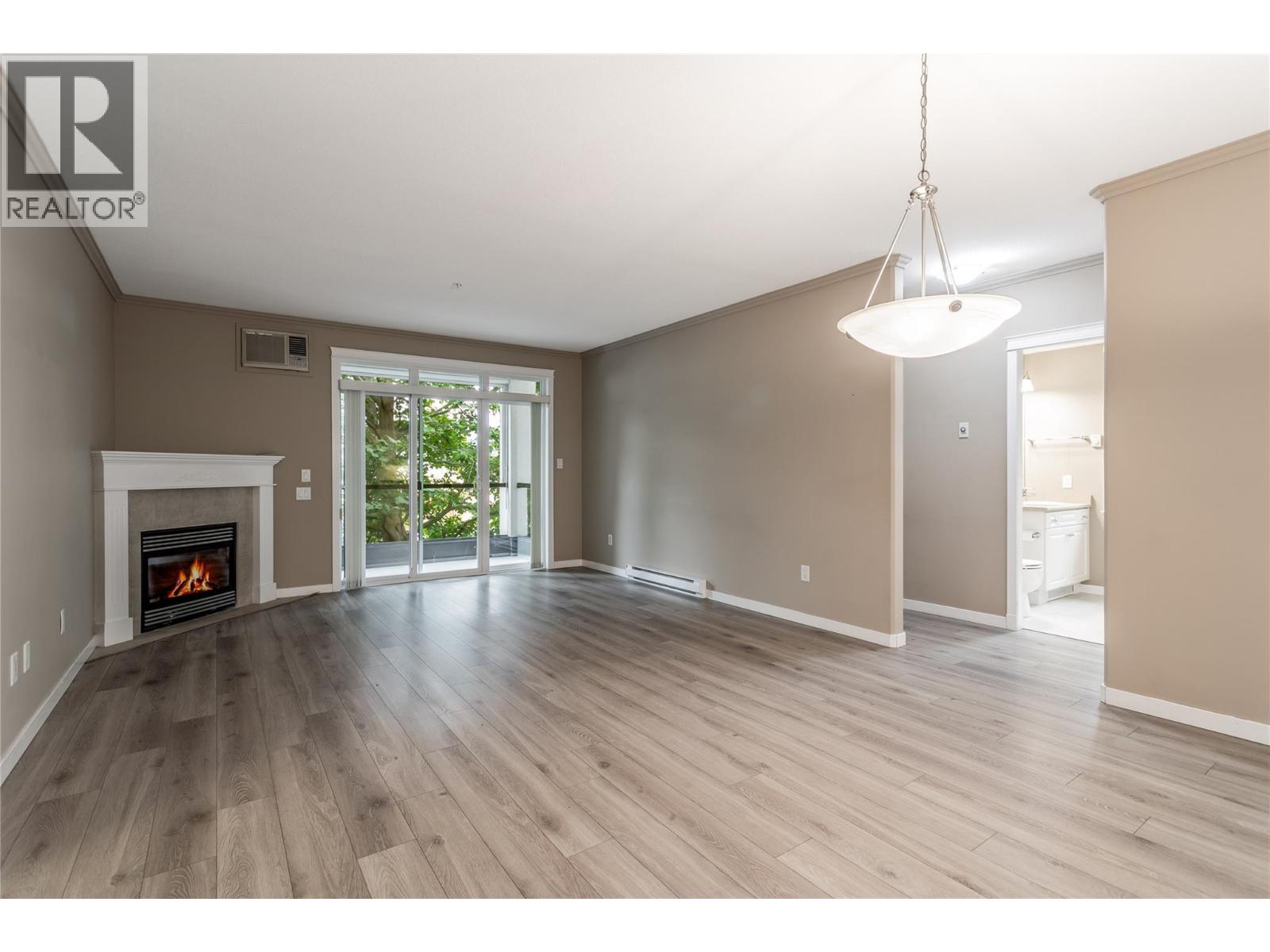 Picture for Unit #202, 303 Whitman  Road https://www.cirrealty.ca/reb/bc/3/10364583_13.jpg