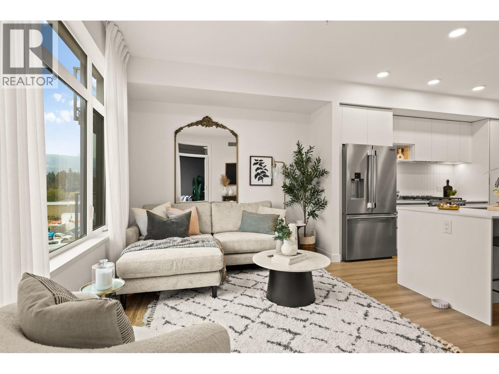 Picture for Unit #403, 2780 Olalla  Road https://www.cirrealty.ca/reb/bc/3/10364623_12.jpg