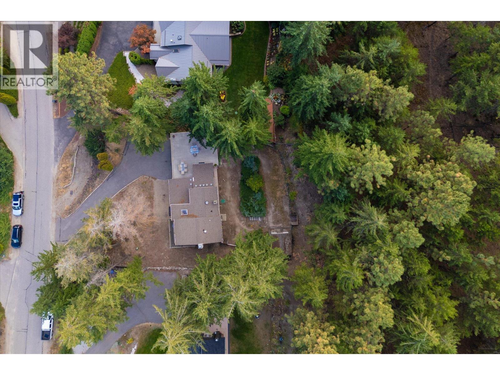 Picture for 1644 SCOTT  Crescent https://www.cirrealty.ca/reb/bc/3/10364713_56.jpg