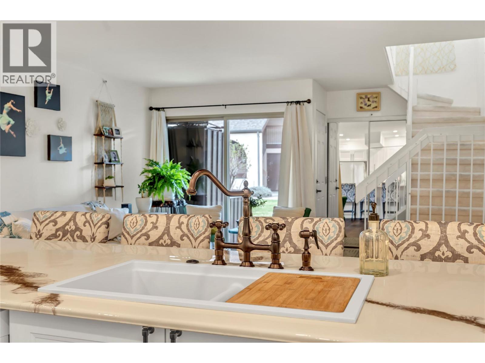 Picture for Unit #313, 3140 Wilson  Street