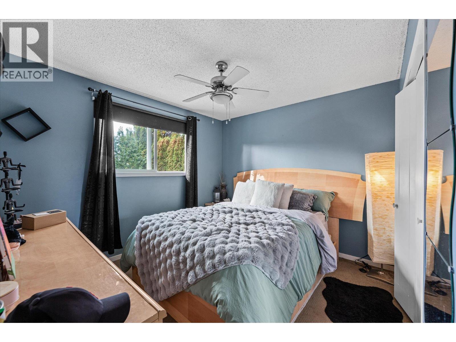 Picture for 1234 Oswell  Drive https://www.cirrealty.ca/reb/bc/3/10364833_14.jpg