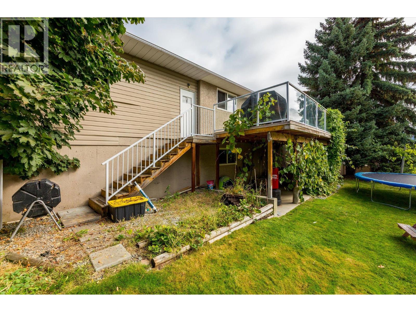 Picture for 1234 Oswell  Drive https://www.cirrealty.ca/reb/bc/3/10364833_27.jpg