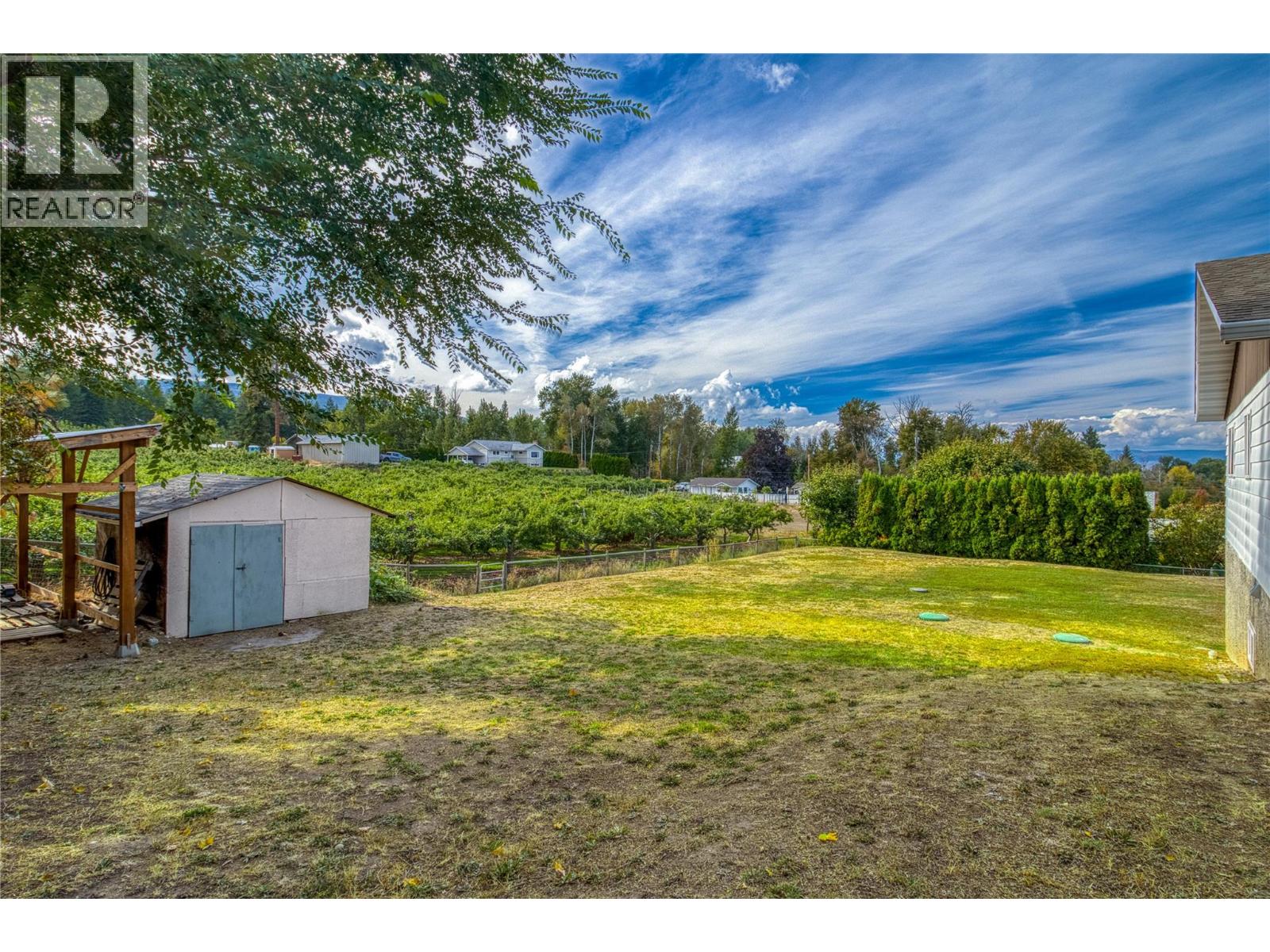 Picture for 3155 Prospect  Road https://www.cirrealty.ca/reb/bc/3/10364863_17.jpg