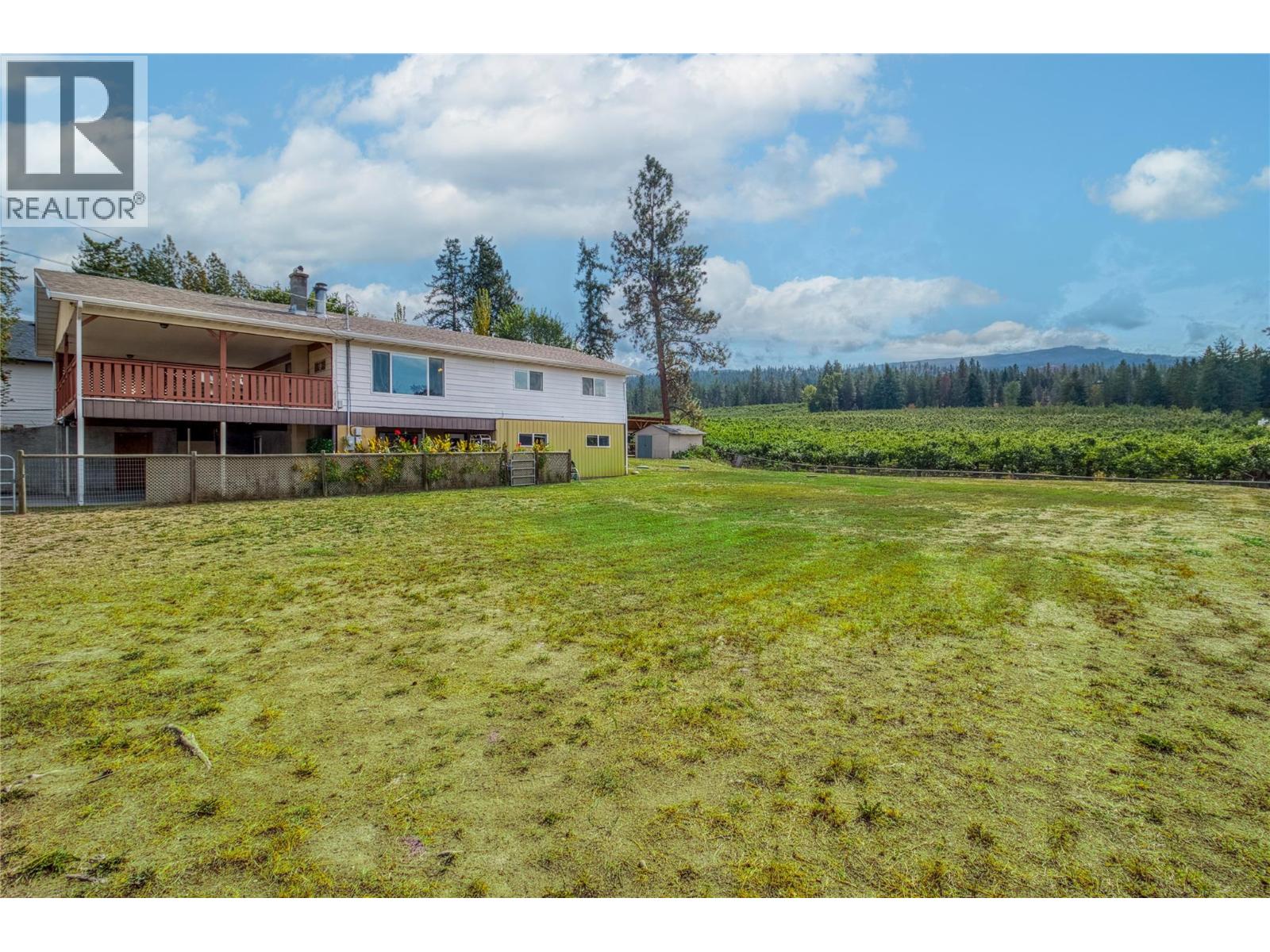 Picture for 3155 Prospect  Road https://www.cirrealty.ca/reb/bc/3/10364863_22.jpg