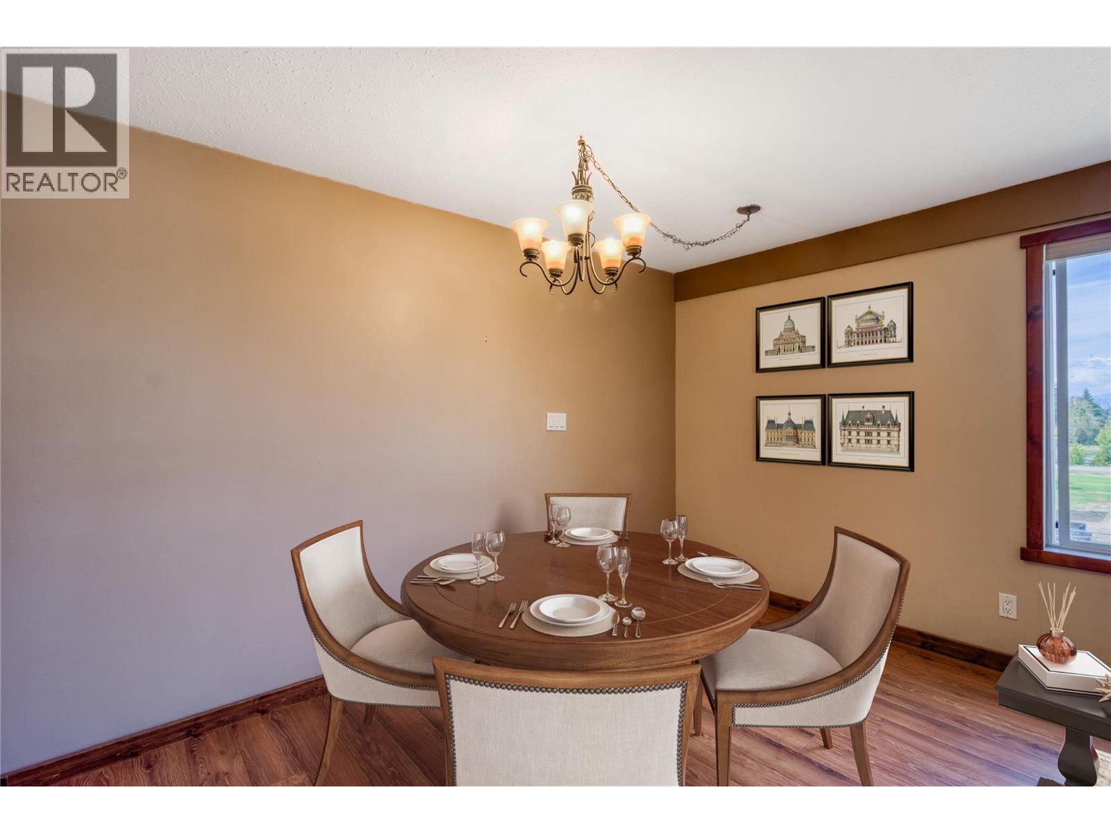 Picture for 3155 Prospect  Road https://www.cirrealty.ca/reb/bc/3/10364863_42.jpg