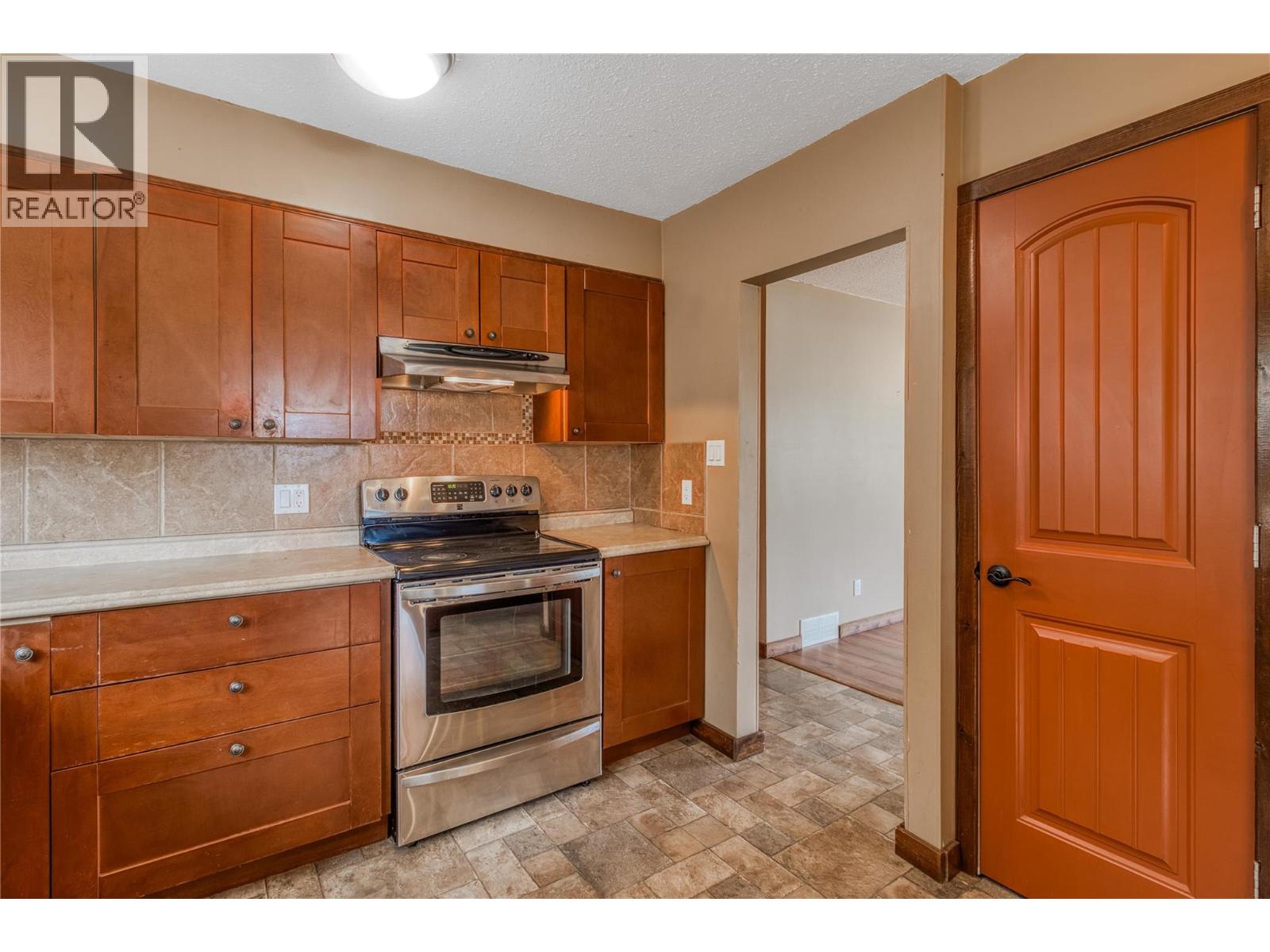 Picture for 3155 Prospect  Road https://www.cirrealty.ca/reb/bc/3/10364863_50.jpg