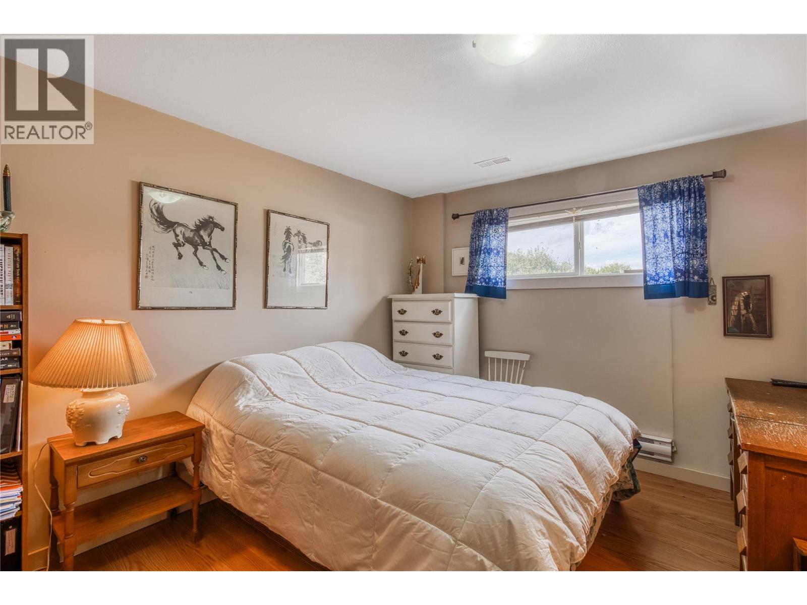 Picture for 3155 Prospect  Road https://www.cirrealty.ca/reb/bc/3/10364863_85.jpg