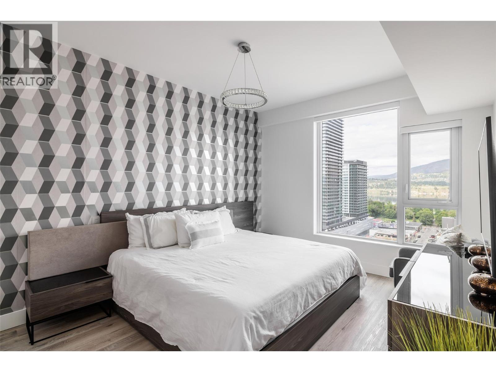 Picture for Unit #2009, 1588 Ellis  Street https://www.cirrealty.ca/reb/bc/3/10365093_13.jpg