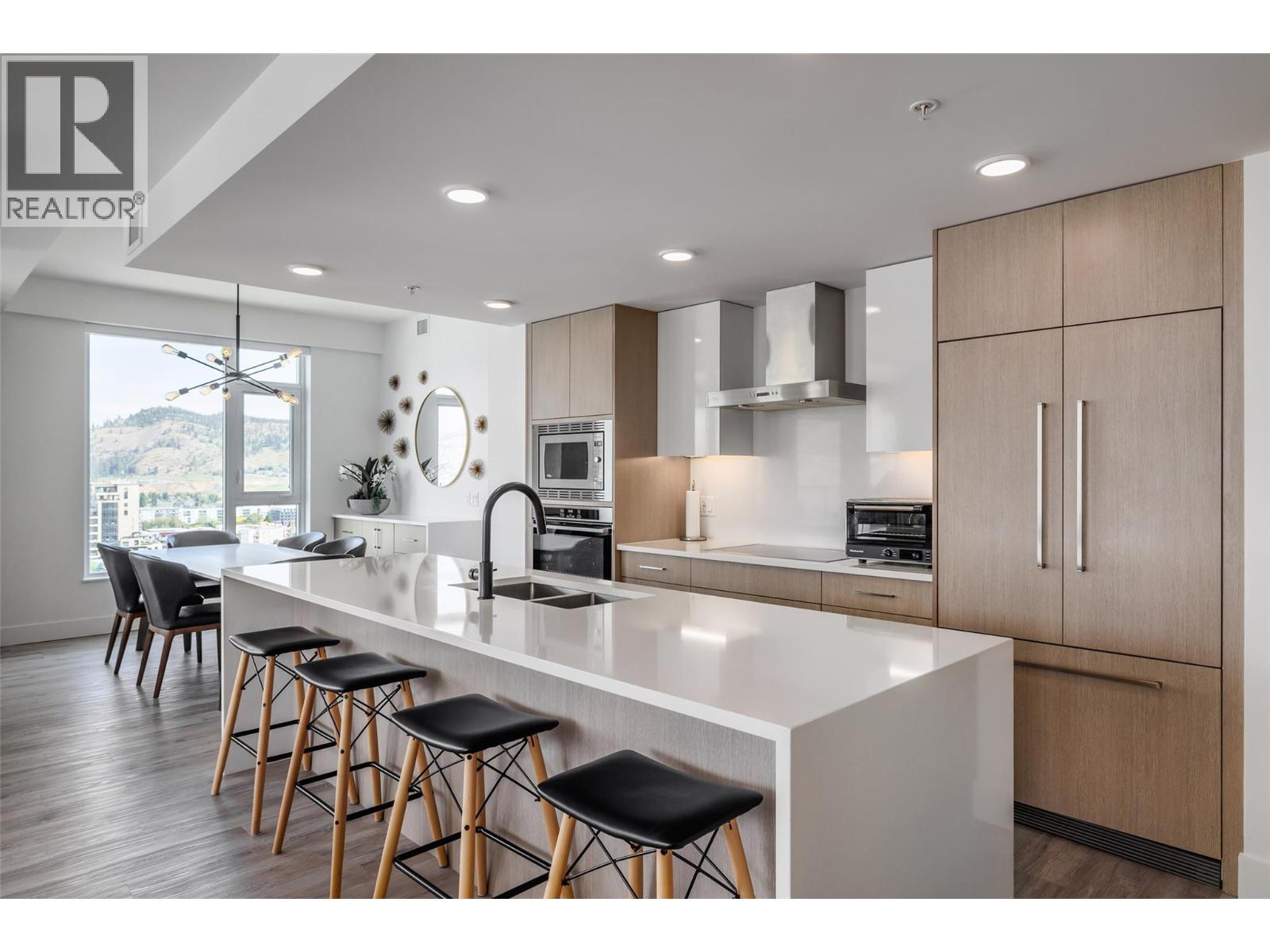 Picture for Unit #2009, 1588 Ellis  Street https://www.cirrealty.ca/reb/bc/3/10365093_8.jpg