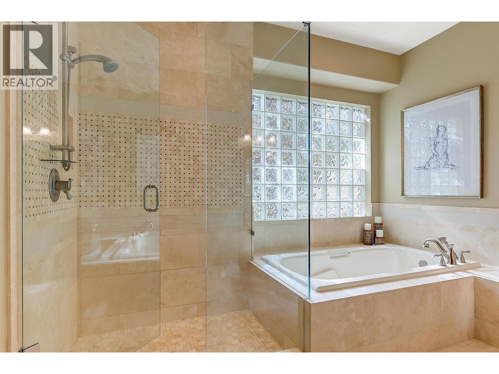 Picture for 3875 Gallaghers  Parkway https://www.cirrealty.ca/reb/bc/3/10365193_39.jpg