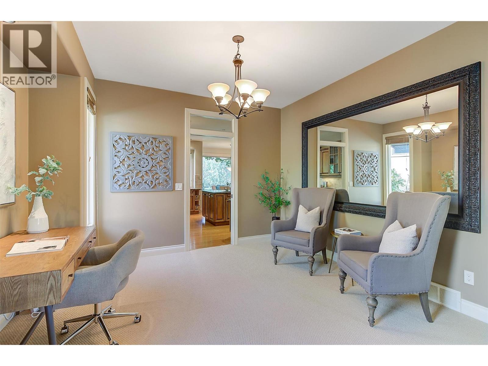 Picture for 3875 Gallaghers  Parkway https://www.cirrealty.ca/reb/bc/3/10365193_45.jpg