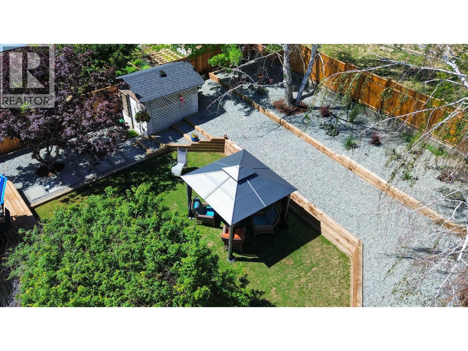 Picture for 7812 GRAVENSTEIN  Drive https://www.cirrealty.ca/reb/bc/3/10365223_25.jpg