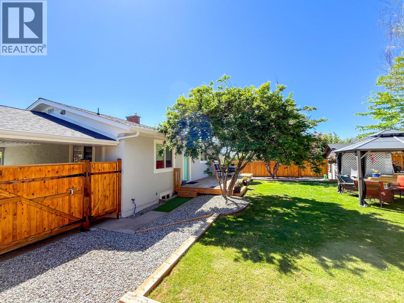 Picture for 7812 GRAVENSTEIN  Drive https://www.cirrealty.ca/reb/bc/3/10365223_29.jpg