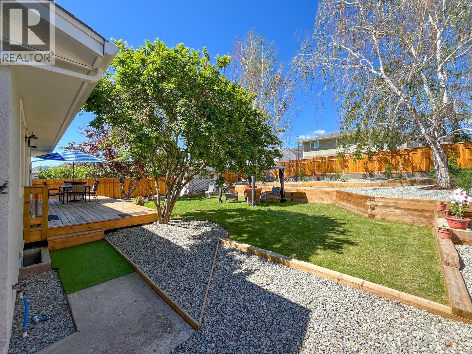 Picture for 7812 GRAVENSTEIN  Drive https://www.cirrealty.ca/reb/bc/3/10365223_30.jpg