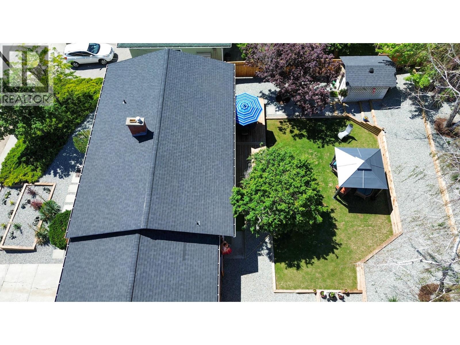 Picture for 7812 GRAVENSTEIN  Drive https://www.cirrealty.ca/reb/bc/3/10365223_38.jpg