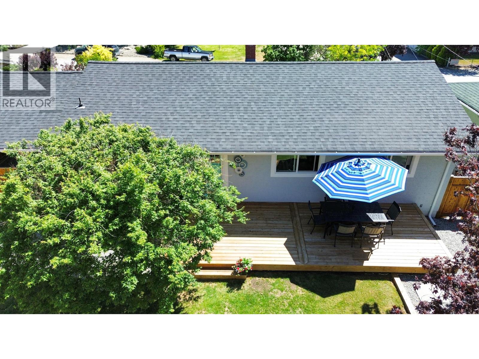 Picture for 7812 GRAVENSTEIN  Drive https://www.cirrealty.ca/reb/bc/3/10365223_41.jpg