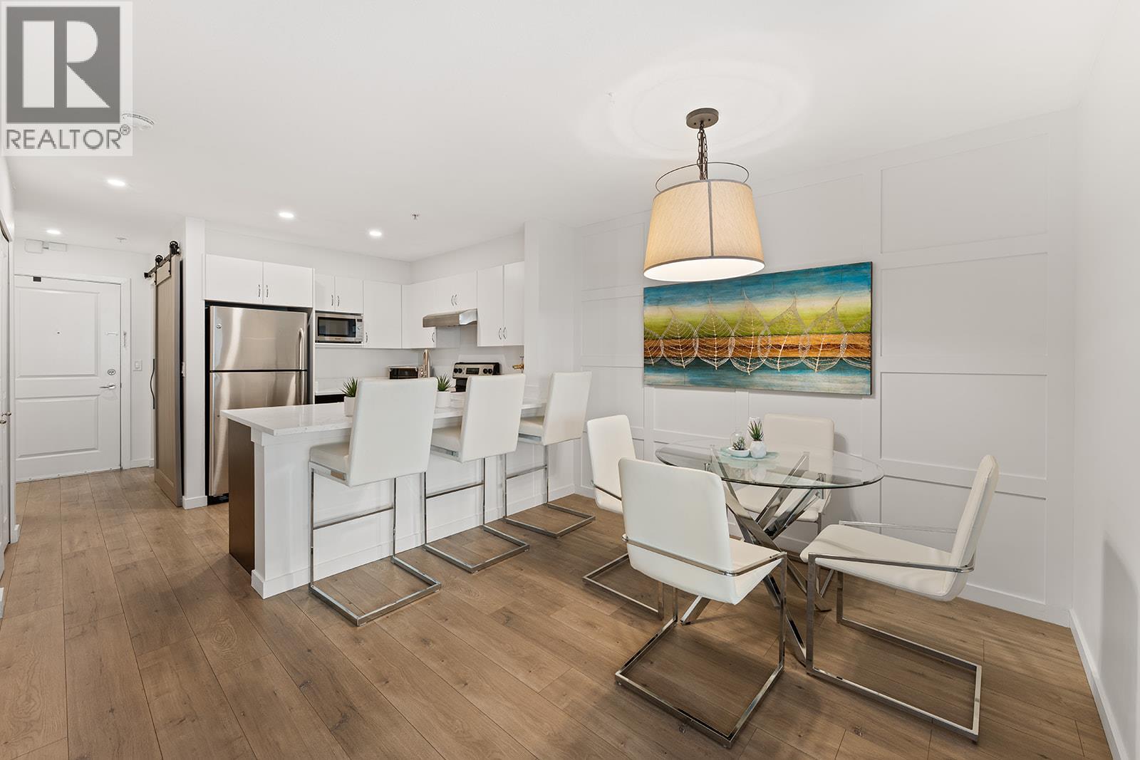 Picture for Unit #108, 567 Yates  Road https://www.cirrealty.ca/reb/bc/3/10365343_7.jpg