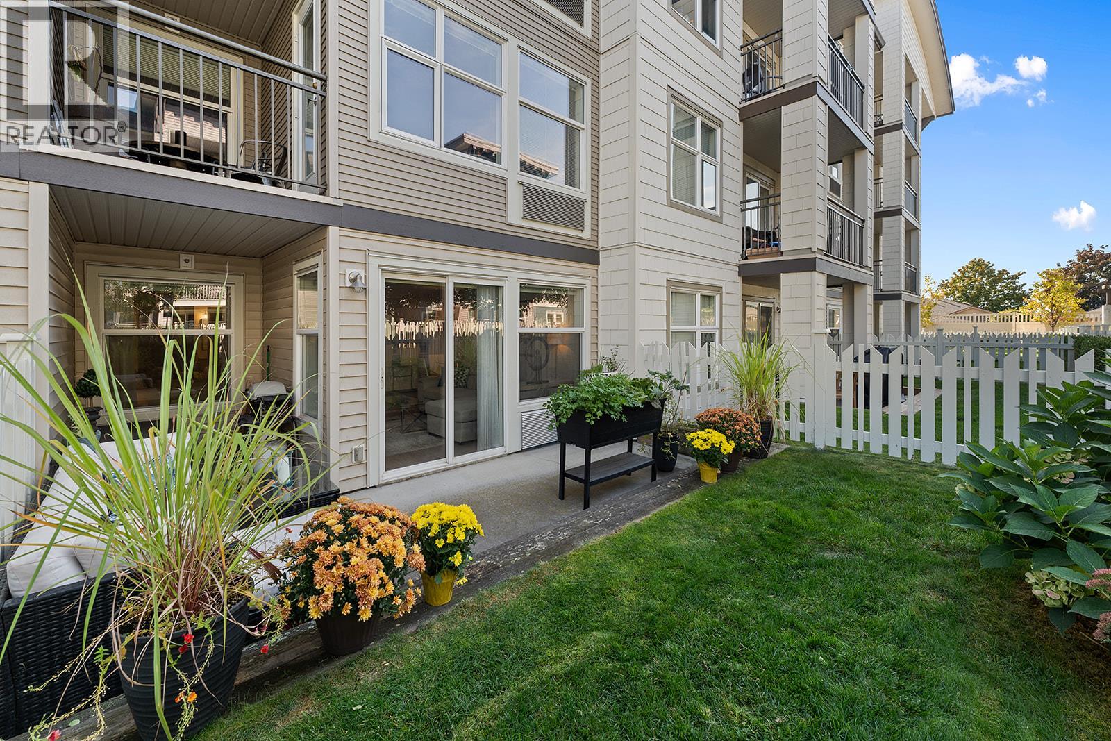 Picture for Unit #108, 567 Yates  Road https://www.cirrealty.ca/reb/bc/3/10365343_9.jpg