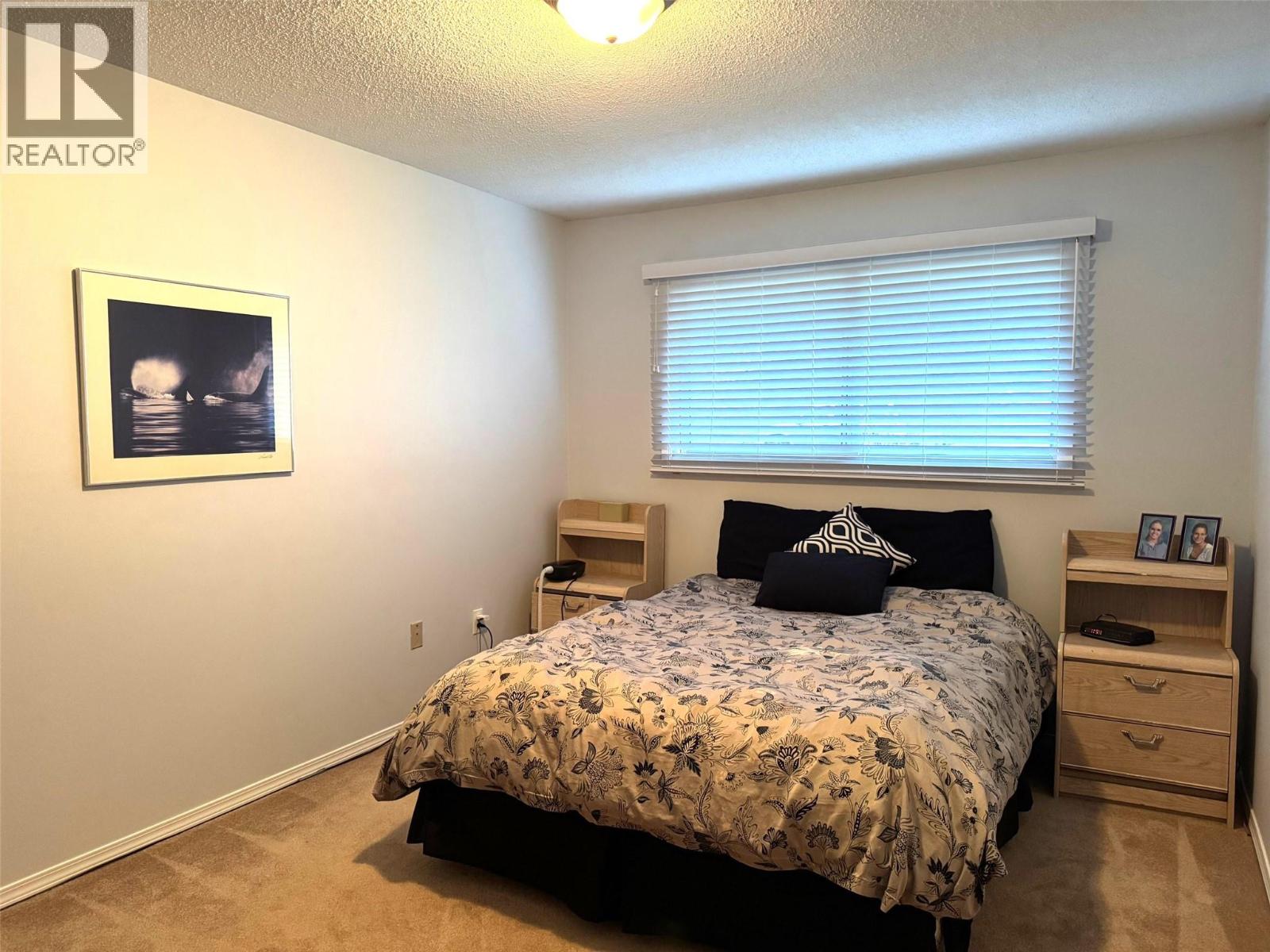 Picture for 3377 McIver  Road https://www.cirrealty.ca/reb/bc/3/10365423_7.jpg
