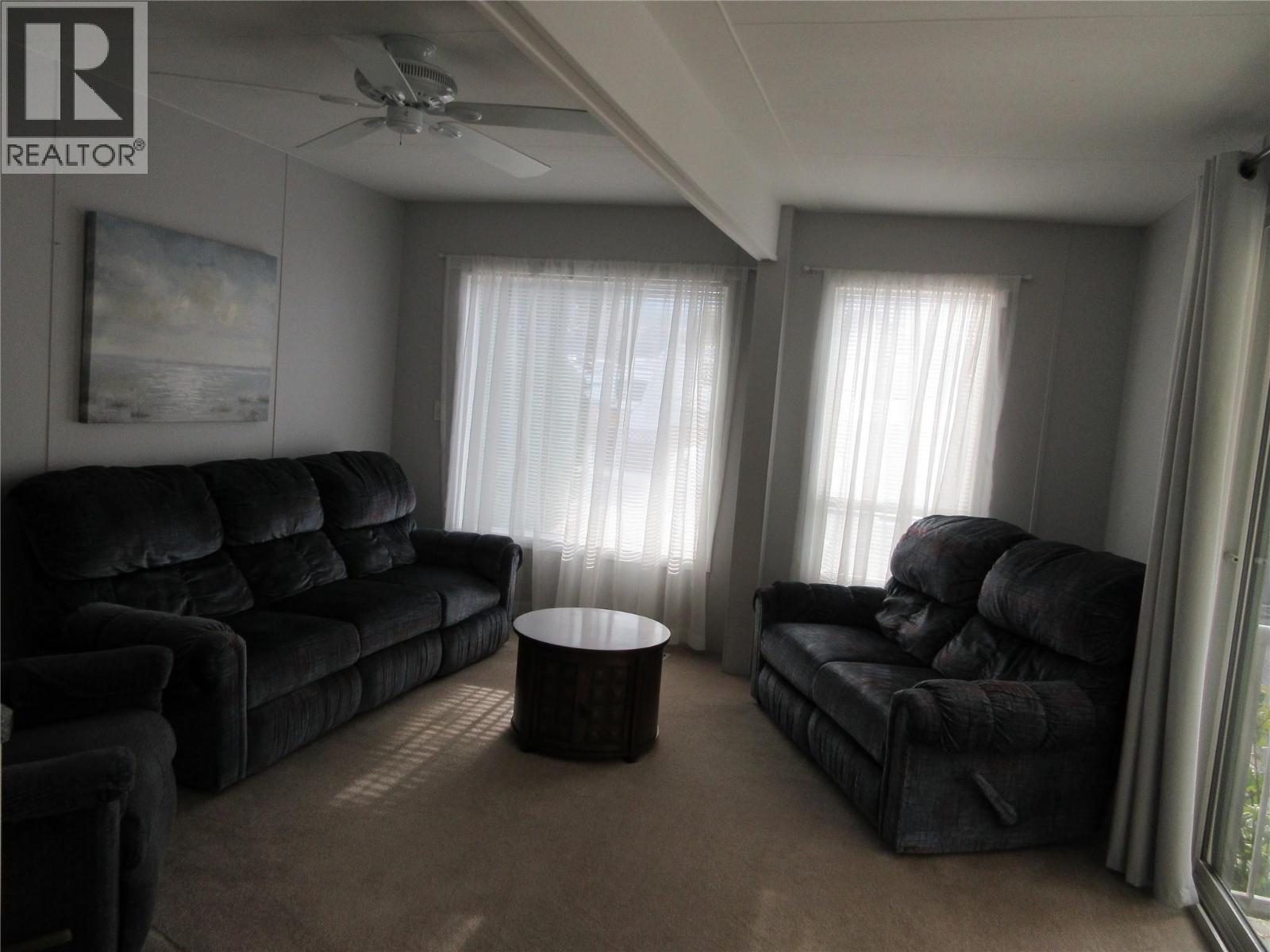 Picture for Unit #552, 415 Commonwealth  Road