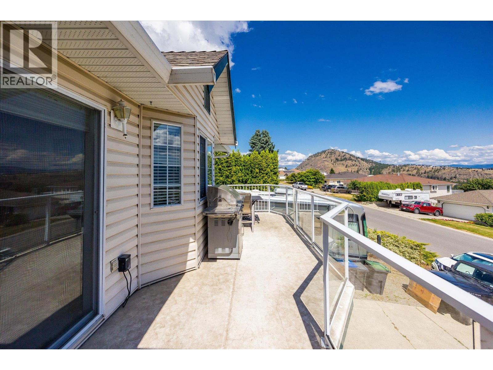 Picture for 3278 Sundance  Drive https://www.cirrealty.ca/reb/bc/3/10365593_29.jpg