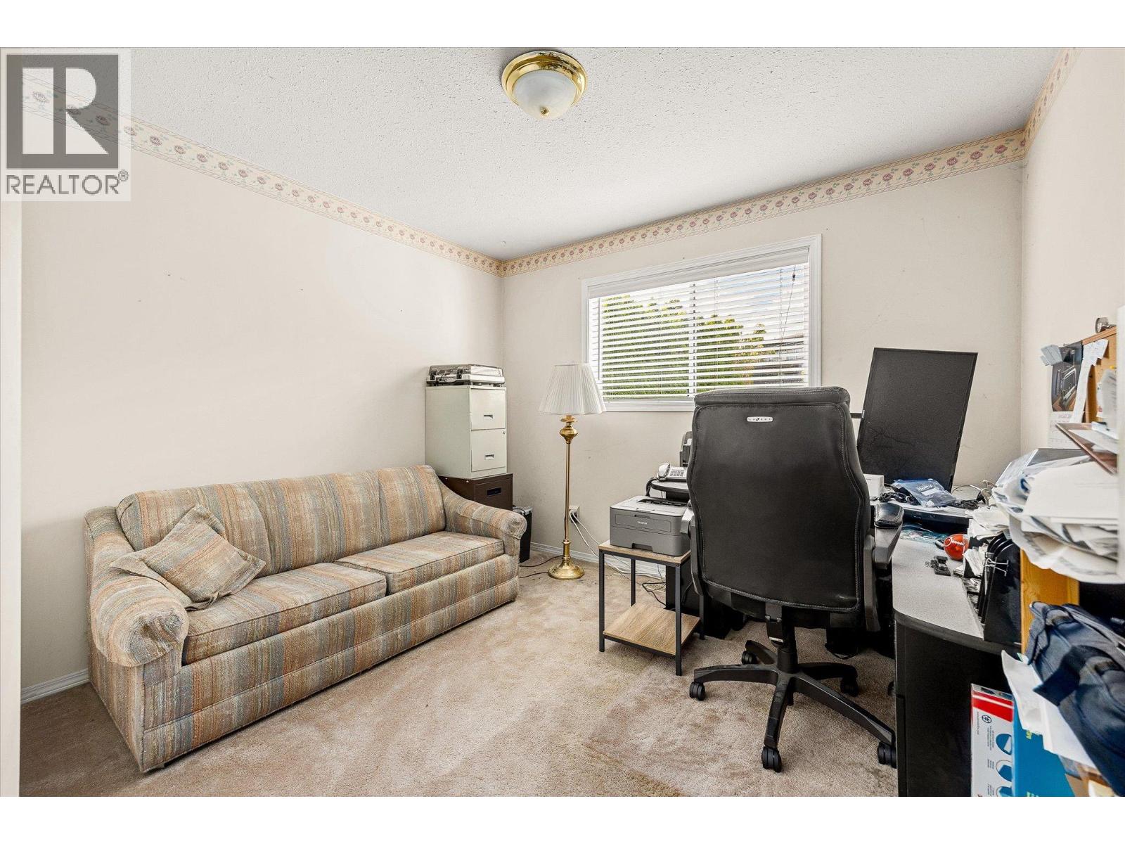 Picture for 3278 Sundance  Drive https://www.cirrealty.ca/reb/bc/3/10365593_44.jpg