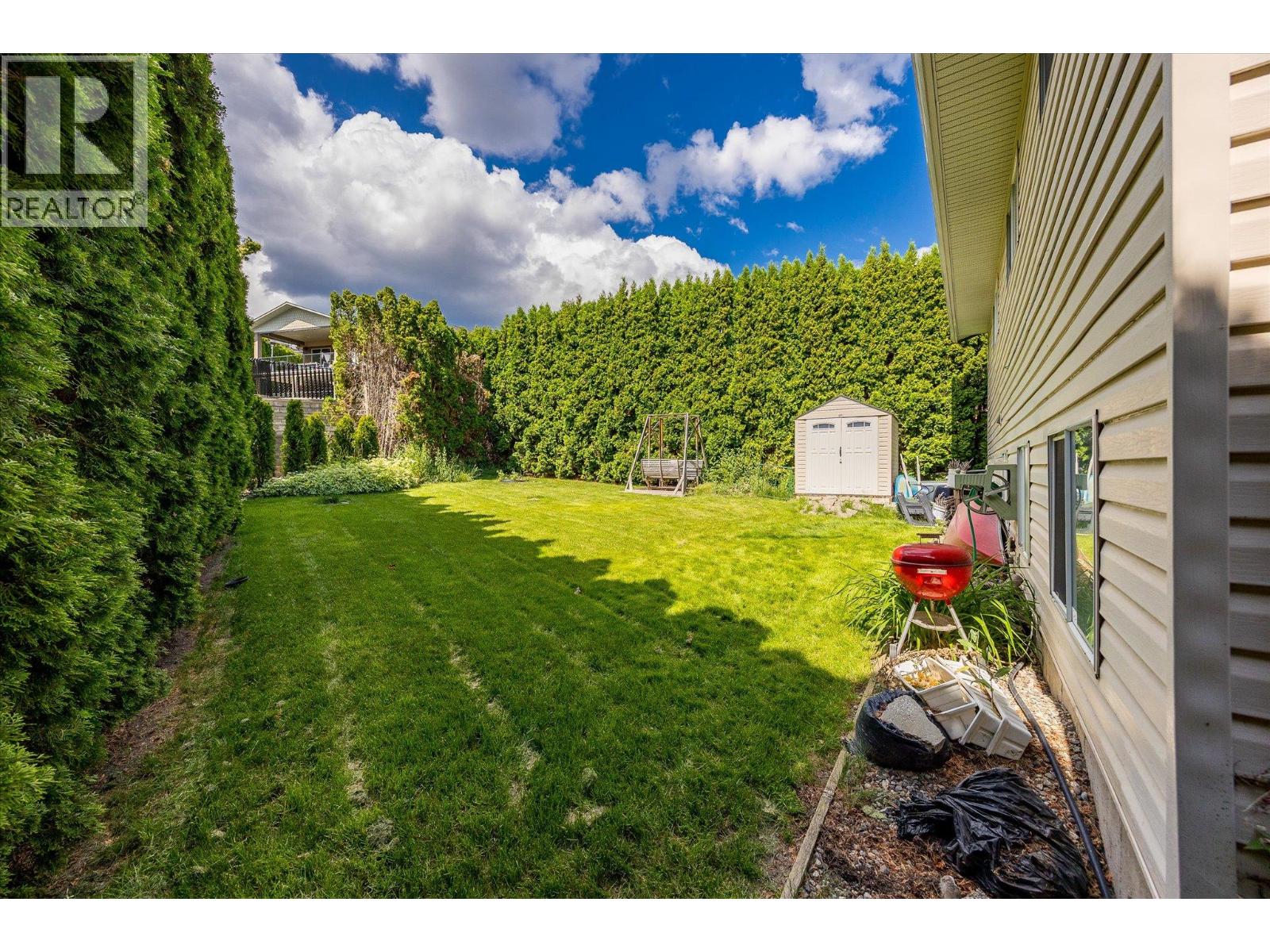 Picture for 3278 Sundance  Drive https://www.cirrealty.ca/reb/bc/3/10365593_55.jpg