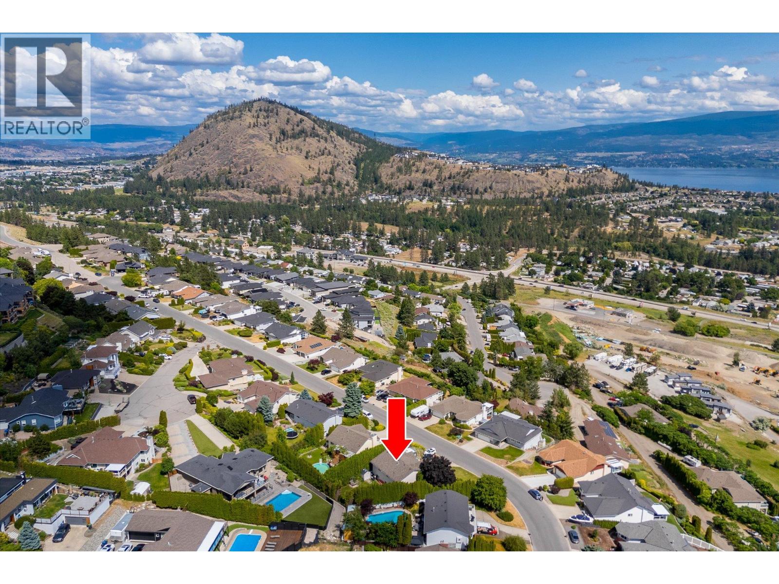 Picture for 3278 Sundance  Drive https://www.cirrealty.ca/reb/bc/3/10365593_64.jpg