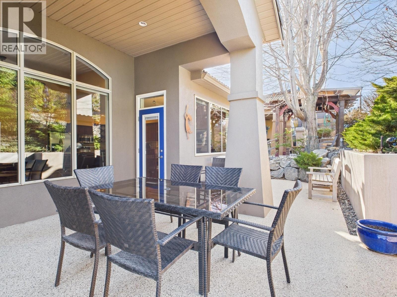 Picture for 12 WILDFLOWER  Court https://www.cirrealty.ca/reb/bc/3/10365633_11.jpg