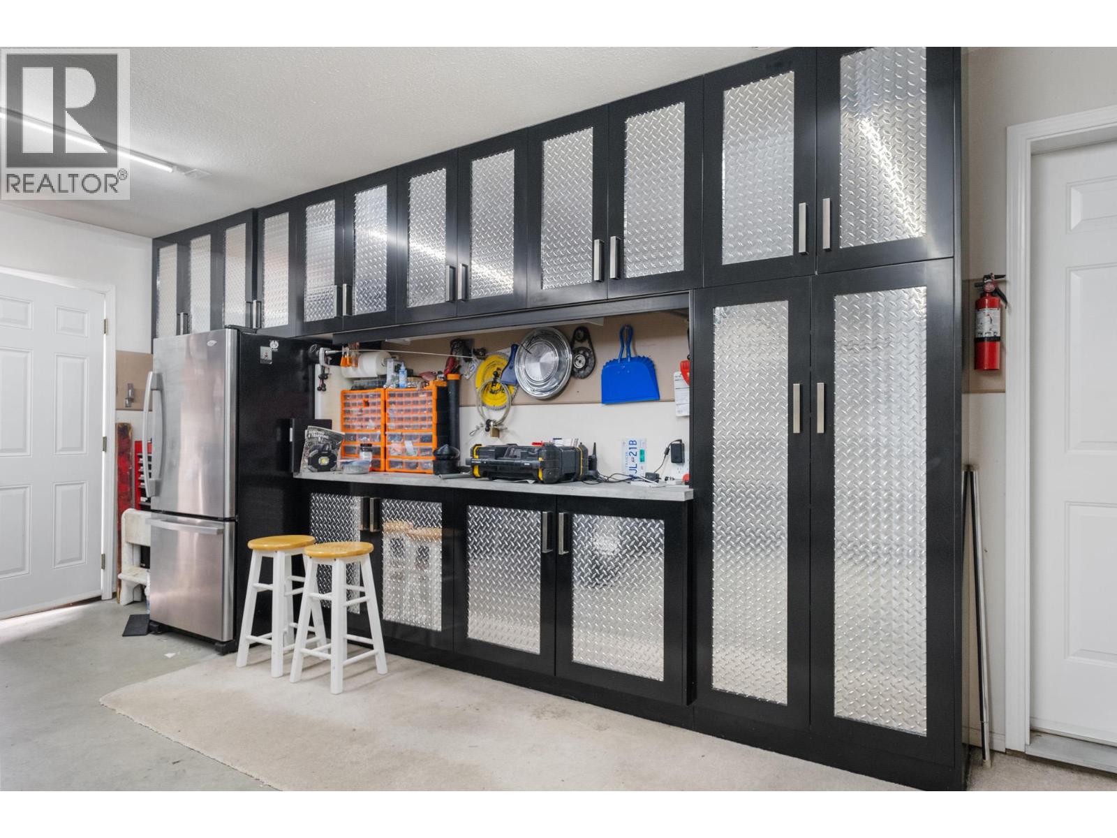 Picture for 3585 Kimatouche  Road https://www.cirrealty.ca/reb/bc/3/10365783_36.jpg