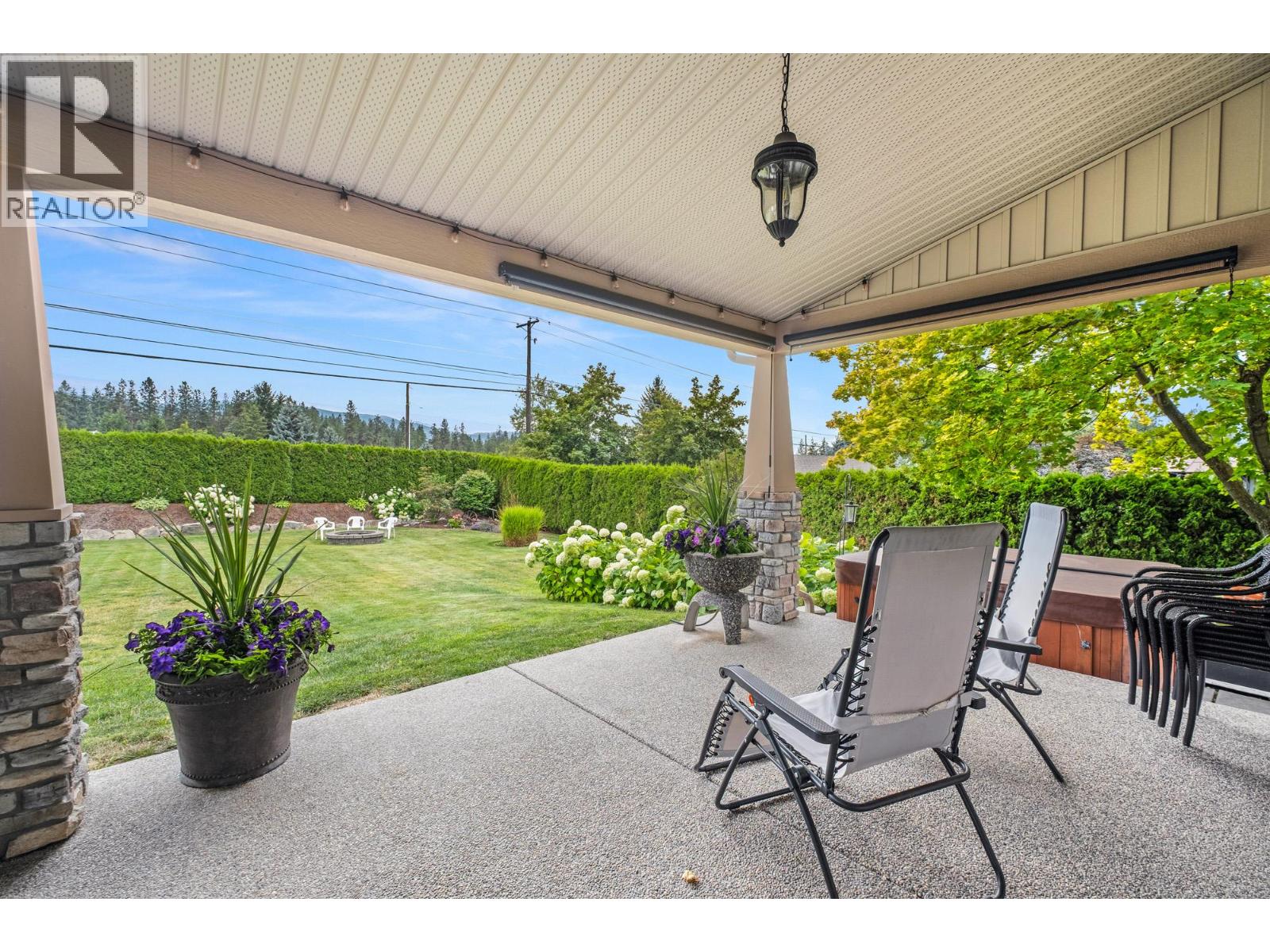 Picture for 3585 Kimatouche  Road https://www.cirrealty.ca/reb/bc/3/10365783_39.jpg