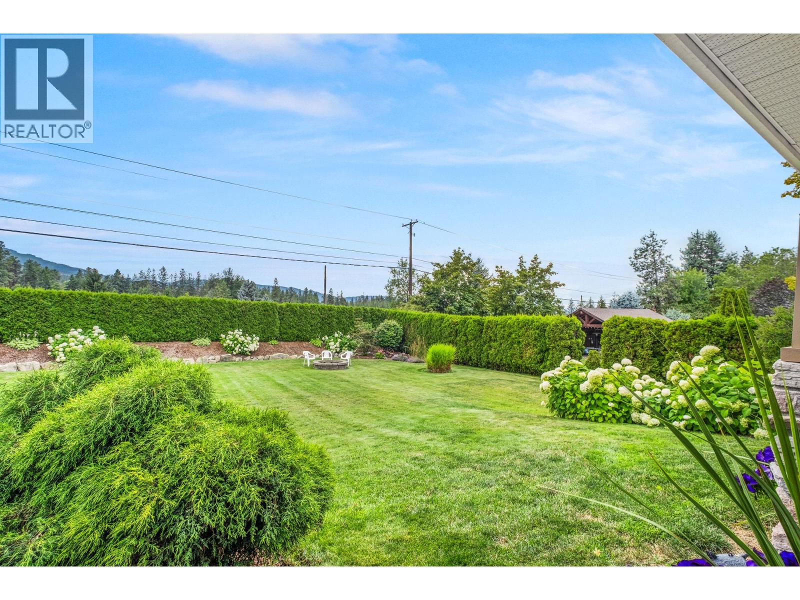 Picture for 3585 Kimatouche  Road https://www.cirrealty.ca/reb/bc/3/10365783_41.jpg