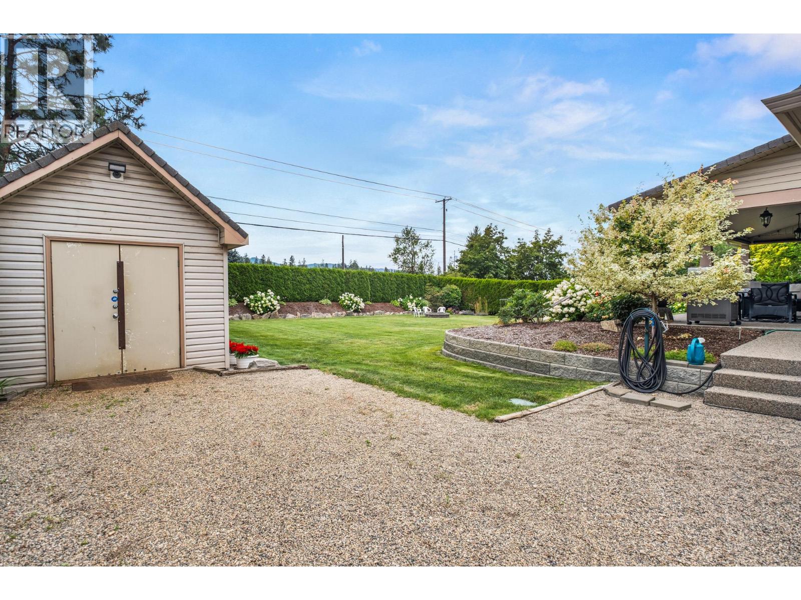 Picture for 3585 Kimatouche  Road https://www.cirrealty.ca/reb/bc/3/10365783_47.jpg