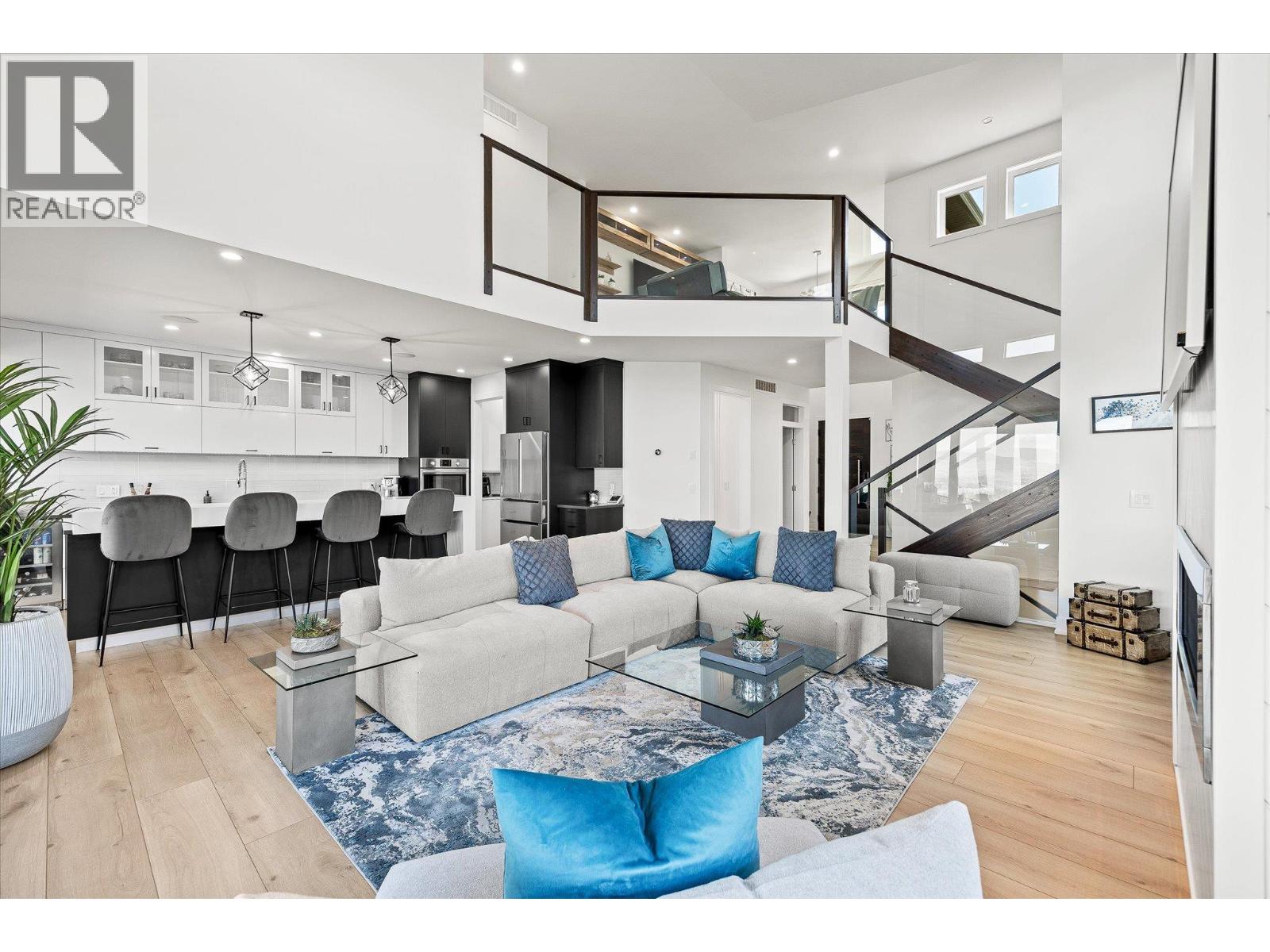 Picture for 750 Kuipers  Crescent https://www.cirrealty.ca/reb/bc/3/10365833_10.jpg