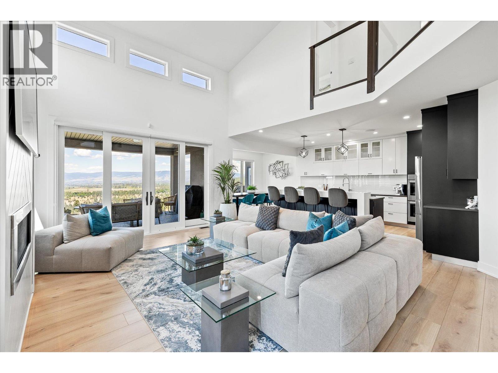 Picture for 750 Kuipers  Crescent https://www.cirrealty.ca/reb/bc/3/10365833_11.jpg