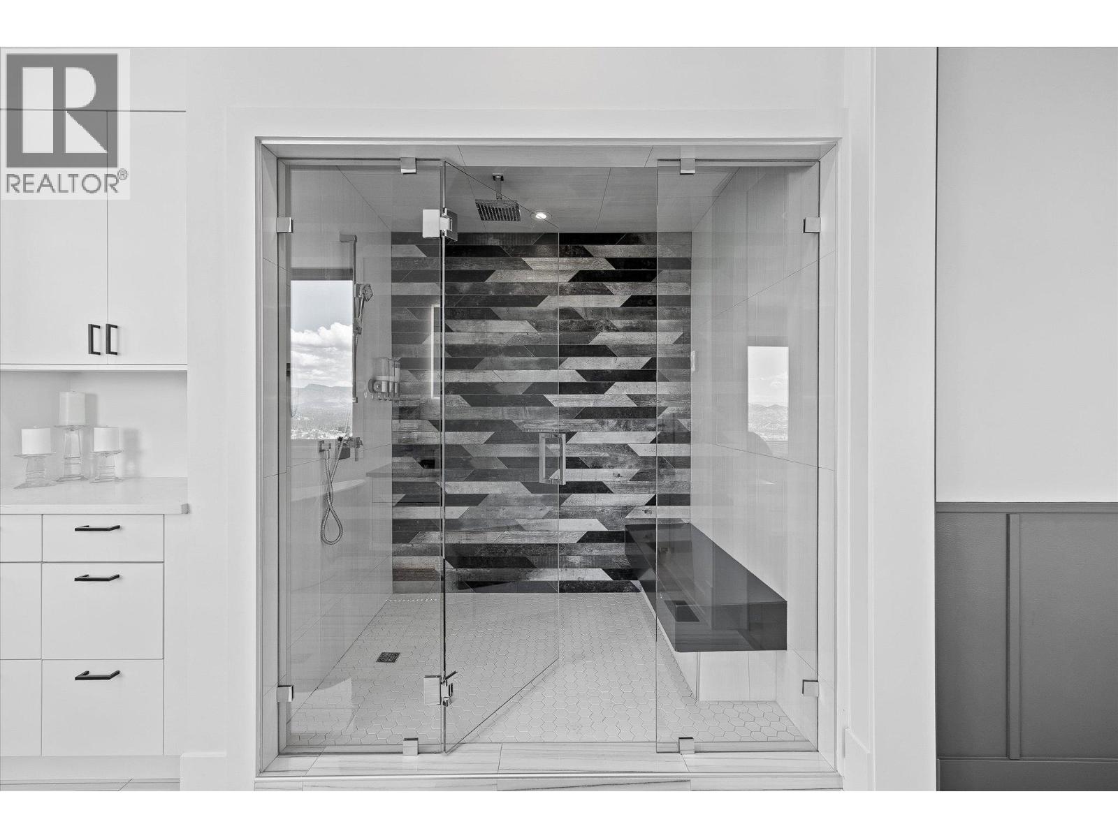 Picture for 750 Kuipers  Crescent https://www.cirrealty.ca/reb/bc/3/10365833_28.jpg