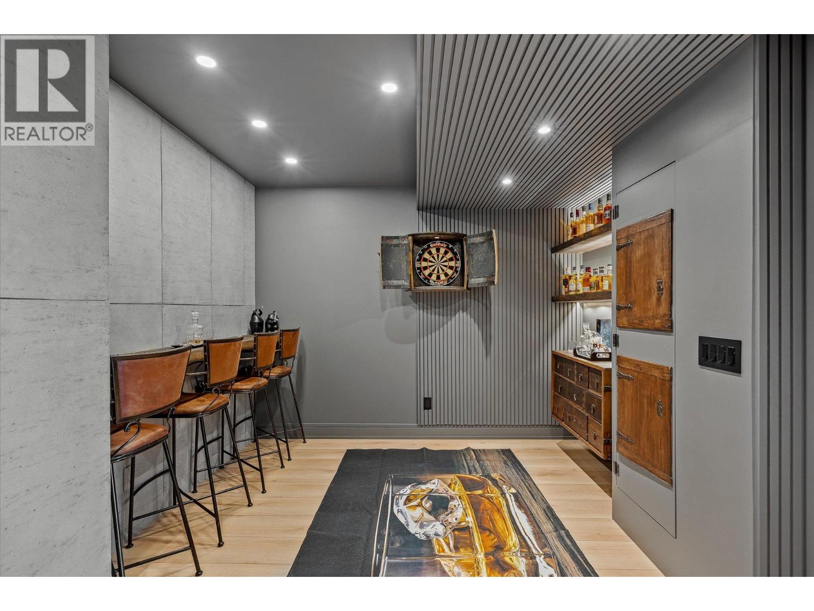 Picture for 750 Kuipers  Crescent https://www.cirrealty.ca/reb/bc/3/10365833_41.jpg