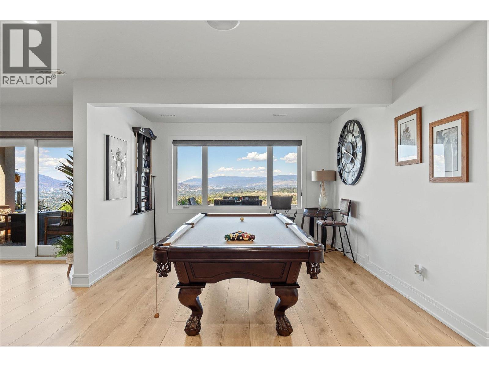 Picture for 750 Kuipers  Crescent https://www.cirrealty.ca/reb/bc/3/10365833_46.jpg