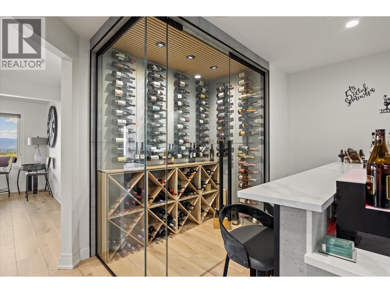 Picture for 750 Kuipers  Crescent https://www.cirrealty.ca/reb/bc/3/10365833_49.jpg