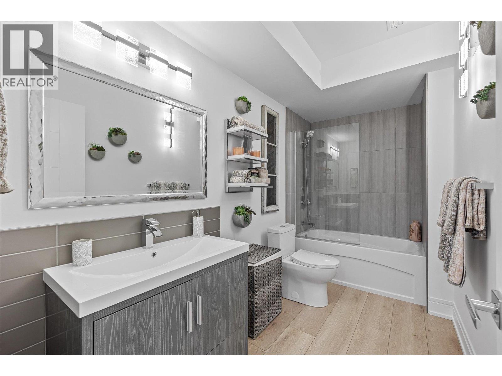 Picture for 750 Kuipers  Crescent https://www.cirrealty.ca/reb/bc/3/10365833_54.jpg