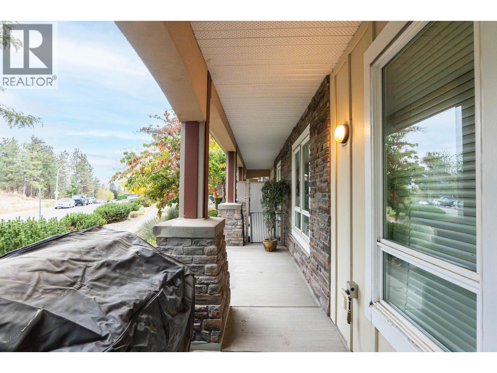 Picture for Unit #2109, 2200 Upper Sundance  Drive https://www.cirrealty.ca/reb/bc/3/10365863_8.jpg