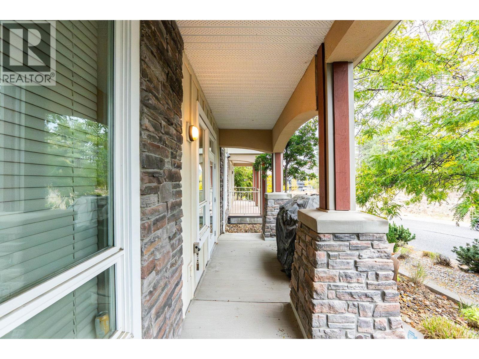 Picture for Unit #2109, 2200 Upper Sundance  Drive https://www.cirrealty.ca/reb/bc/3/10365863_9.jpg