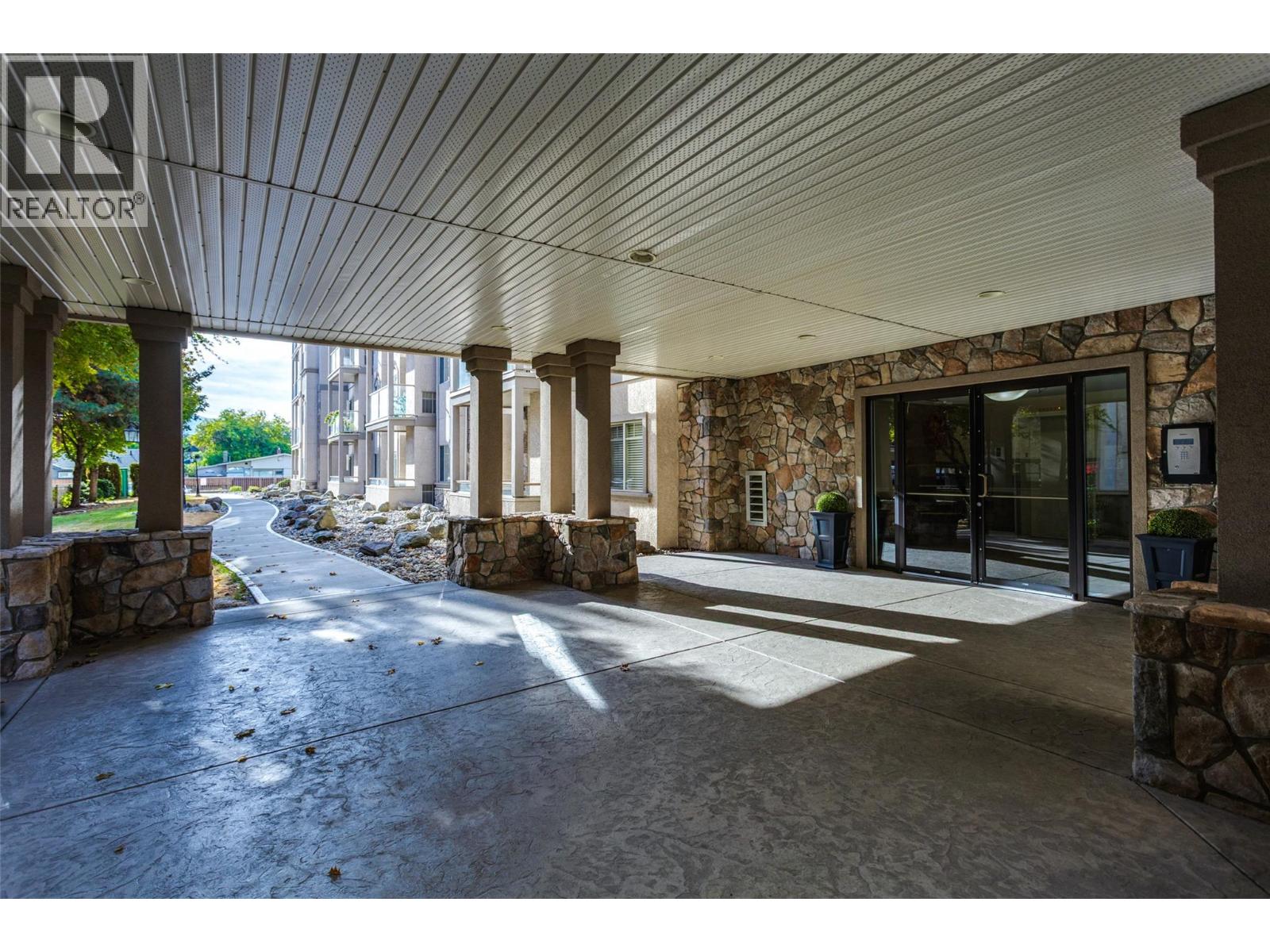 Picture for Unit #412, 1007 Harvey  Avenue