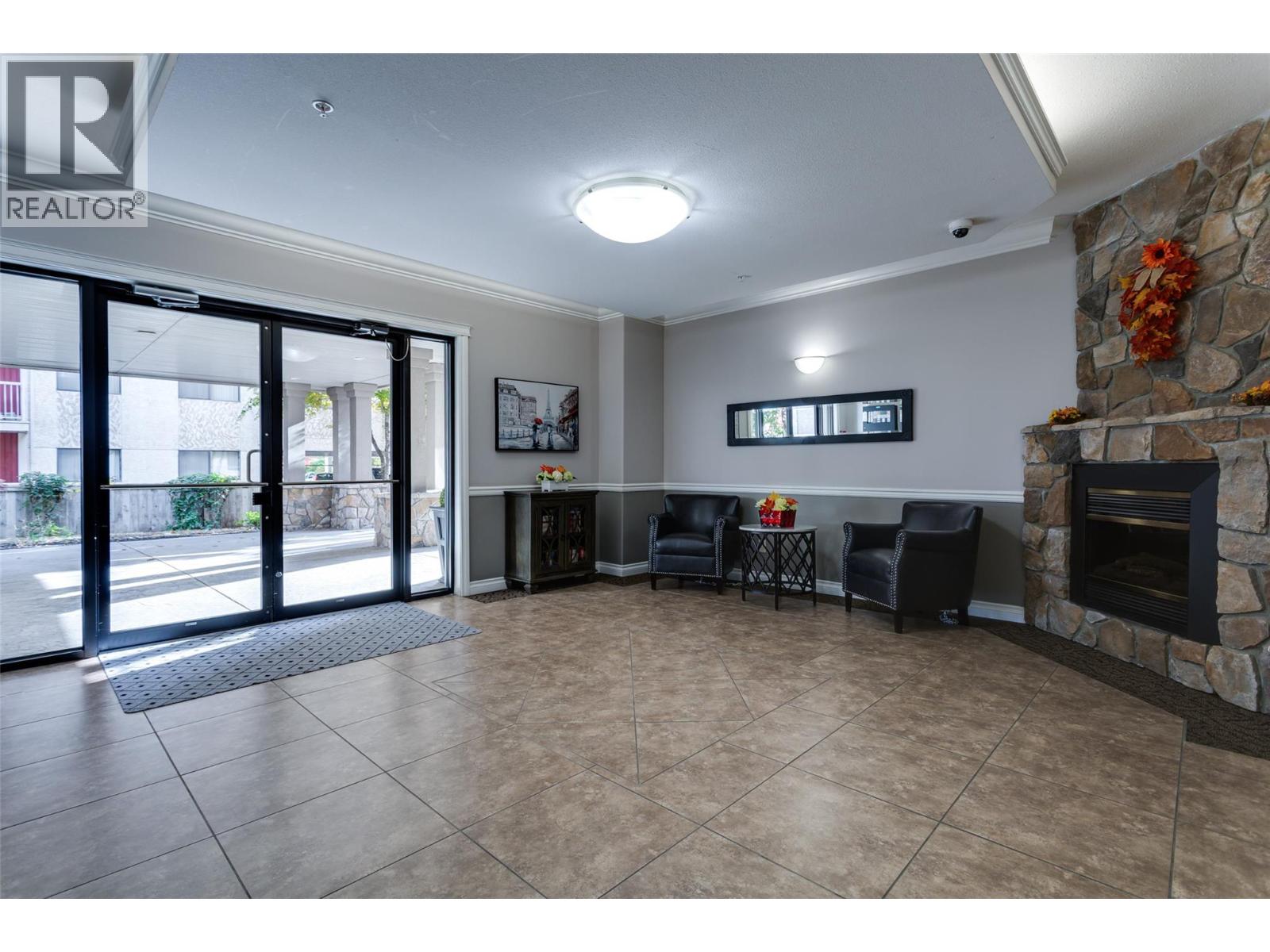 Picture for Unit #412, 1007 Harvey  Avenue