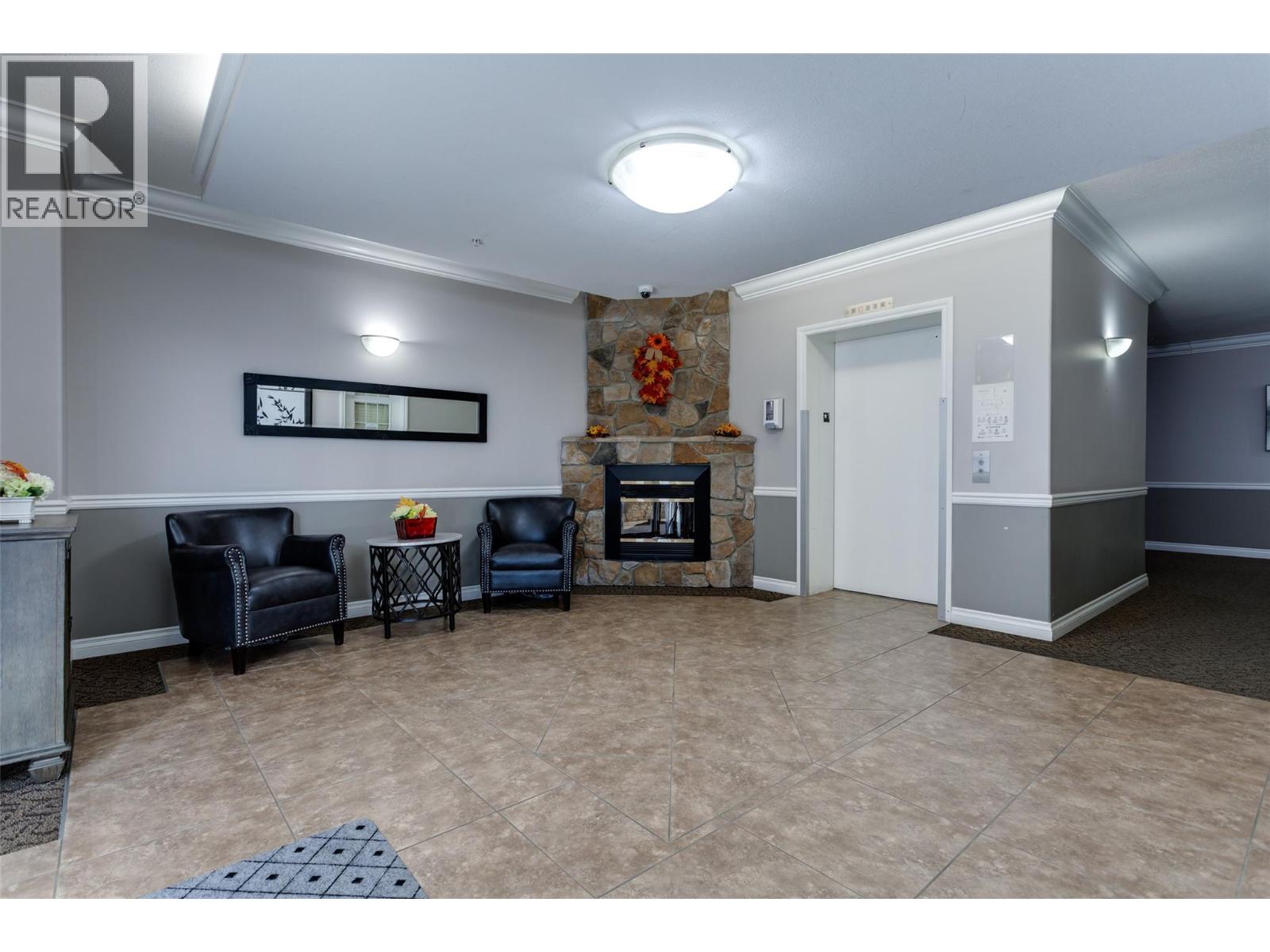 Picture for Unit #412, 1007 Harvey  Avenue