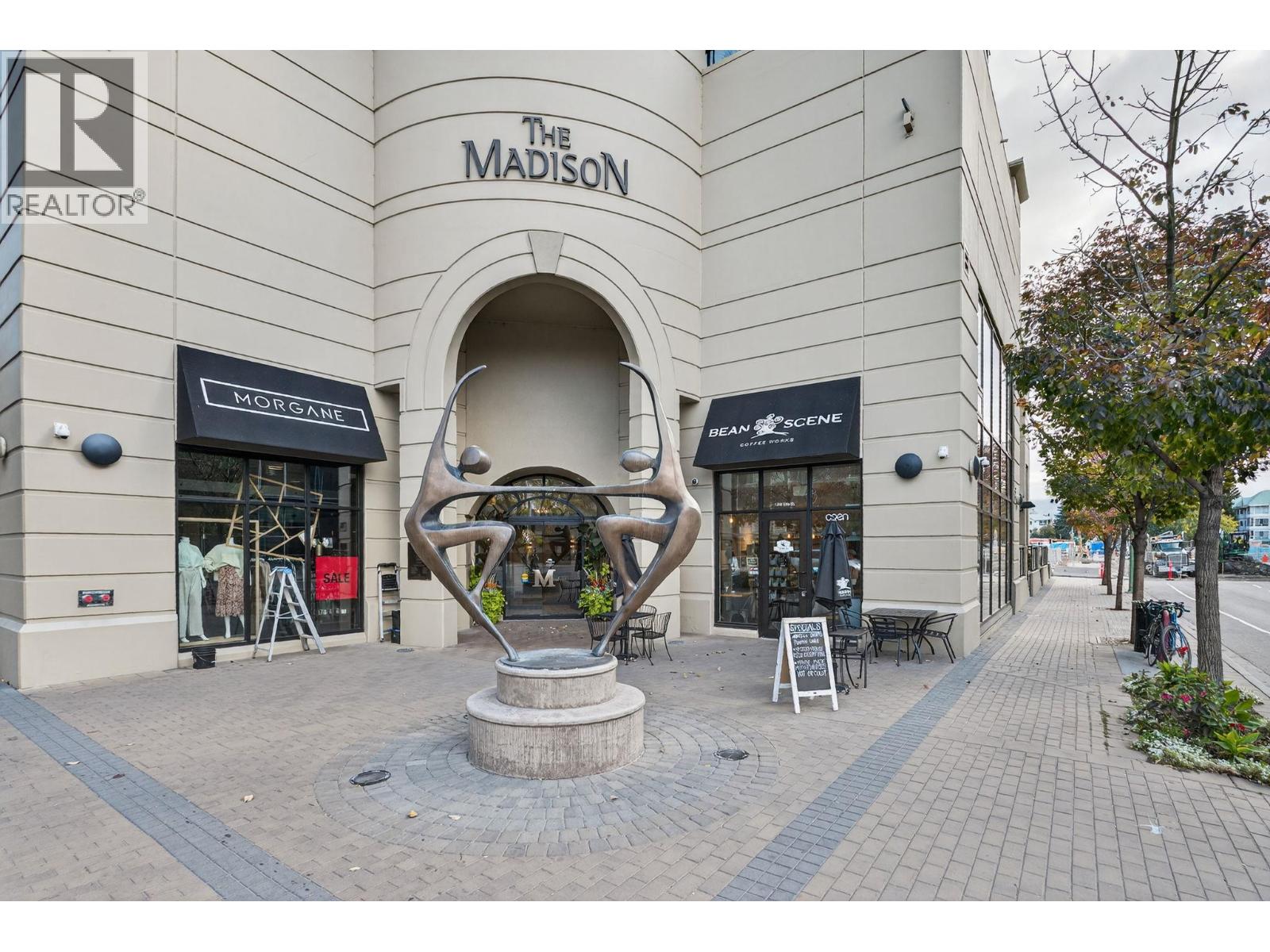 Picture for Unit #100, 1615 Dickson  Avenue https://www.cirrealty.ca/reb/bc/3/10365893_10.jpg