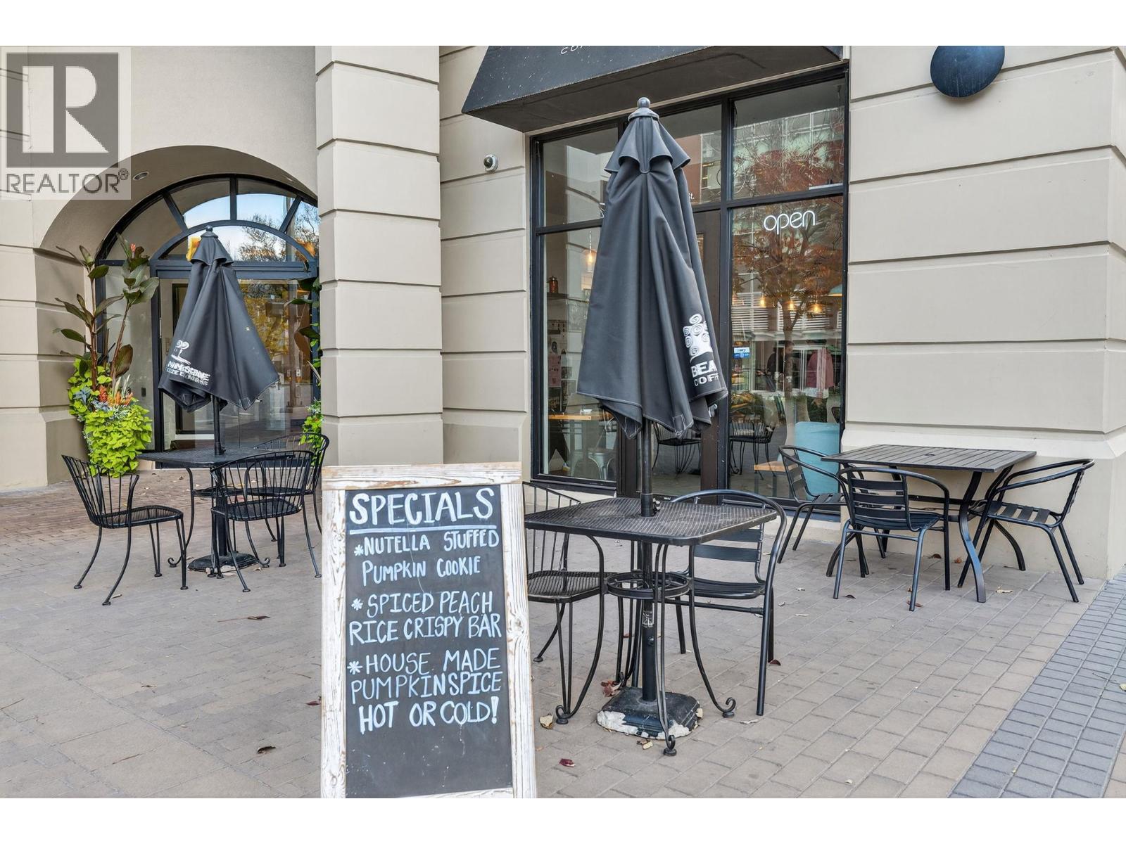 Picture for Unit #100, 1615 Dickson  Avenue https://www.cirrealty.ca/reb/bc/3/10365893_13.jpg