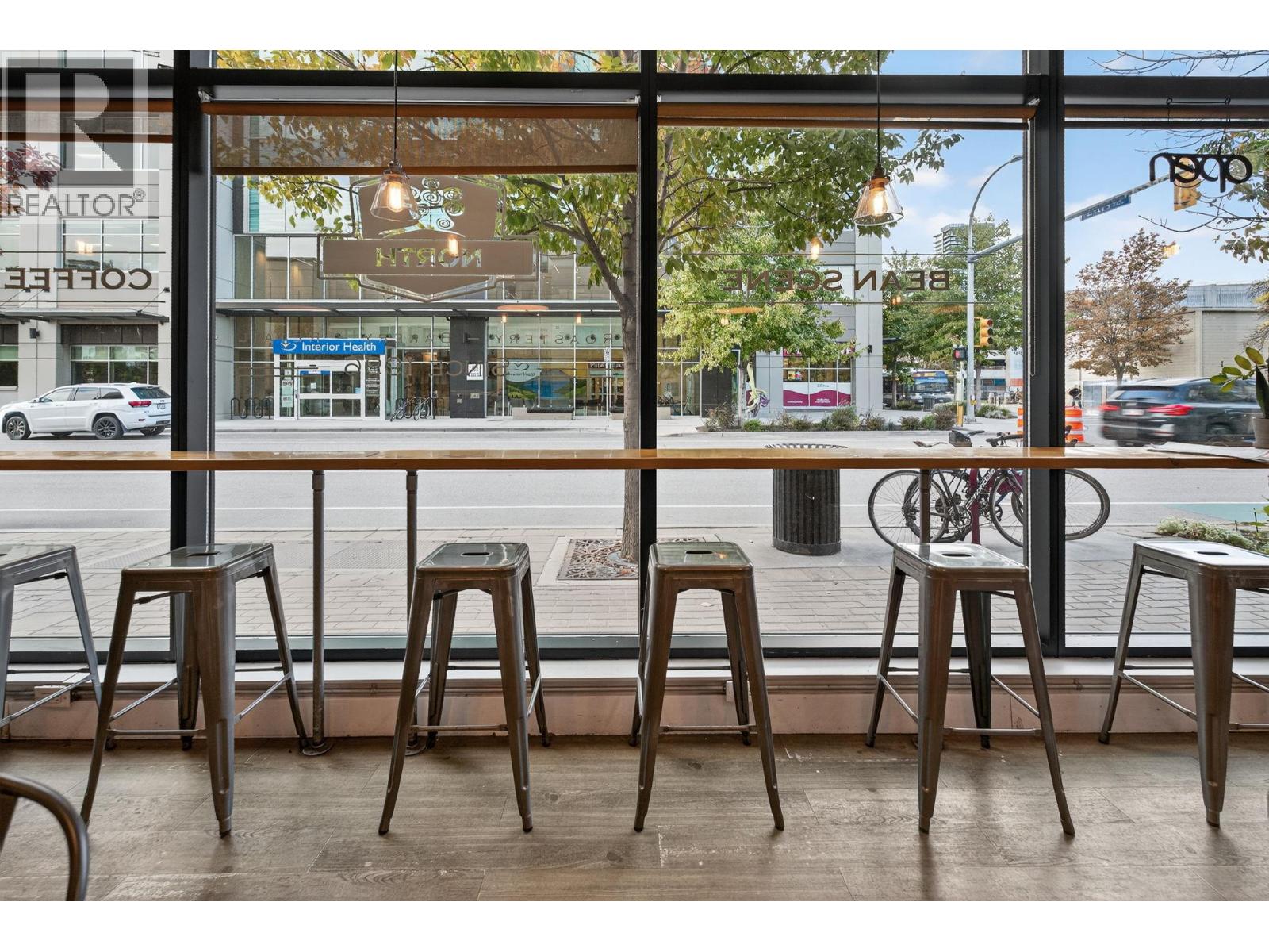 Picture for Unit #100, 1615 Dickson  Avenue https://www.cirrealty.ca/reb/bc/3/10365893_27.jpg