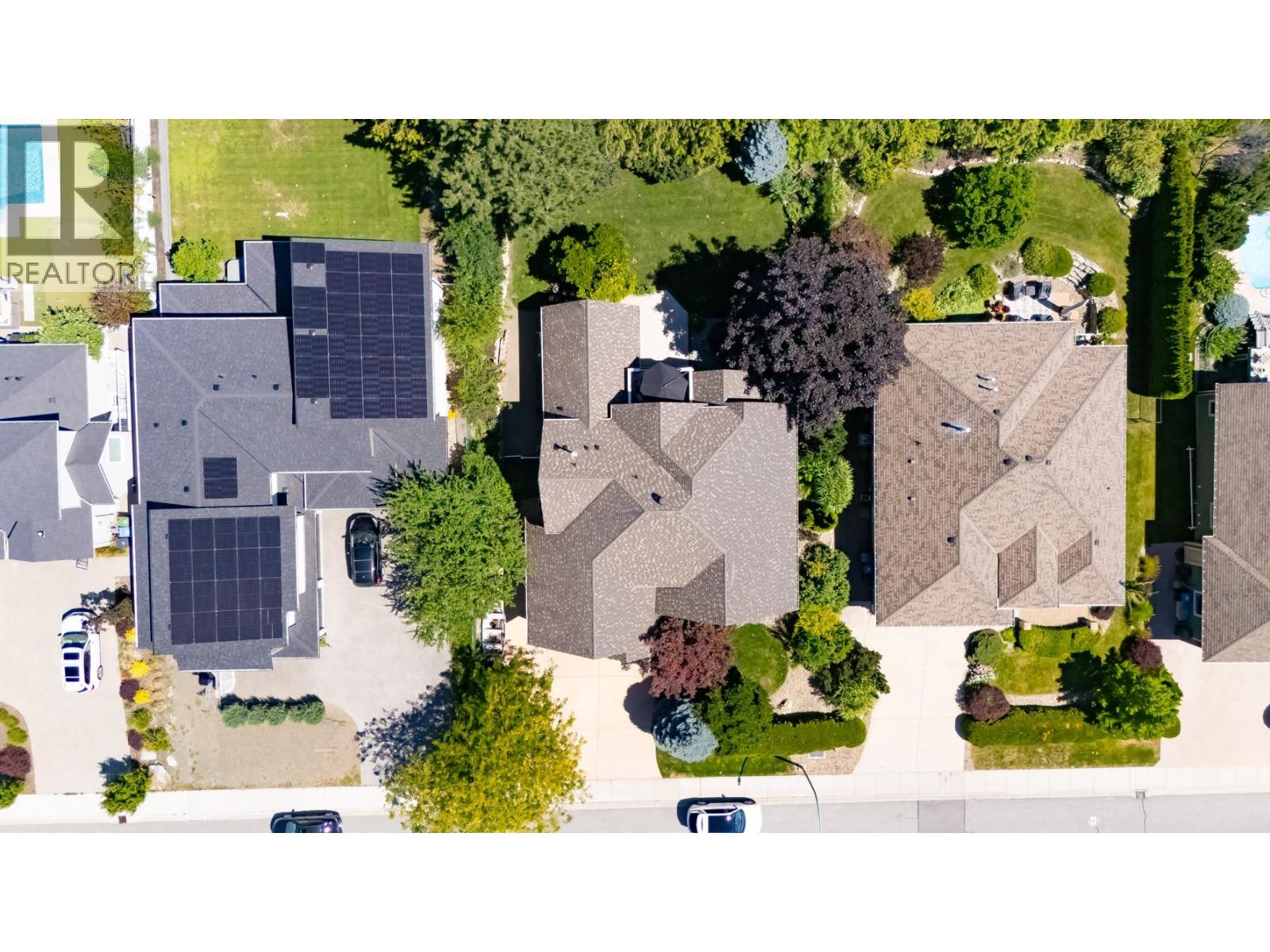 Picture for 3063 Thacker  Drive https://www.cirrealty.ca/reb/bc/3/10365903_27.jpg